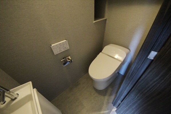 GRANPASEO明大前の物件内観写真